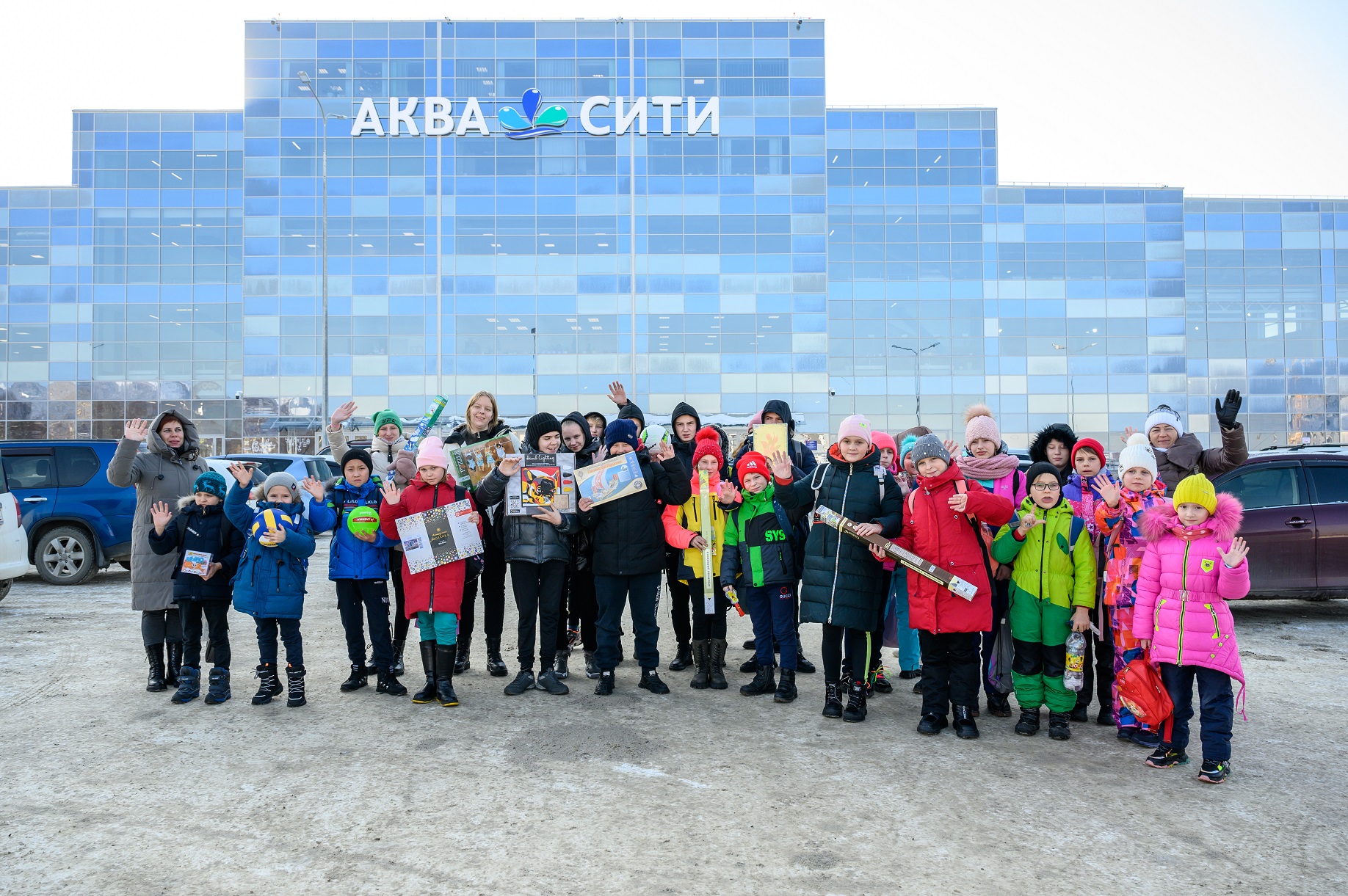 Сахалинские компании объединились, чтобы подарить новогодний праздник для тех, кто в этом нуждается